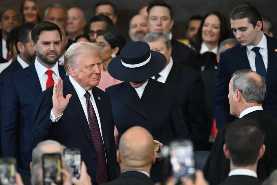 Donald Trump ‘đưa nước Mỹ vĩ đại trở lại’: Tương lai nào cho kinh tế thế giới? 2 1738022223 429 Donald Trump ‘dua nuoc My vi dai tro lai Tuong