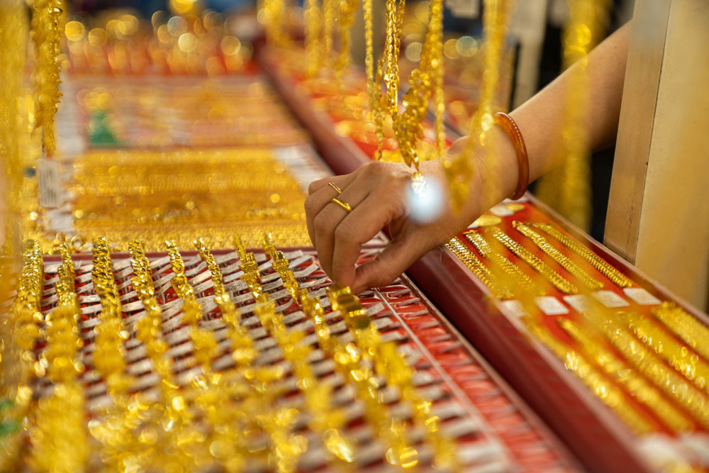 Giá vàng hôm nay 1/3: Xuống thấp nhất năm, vàng bất ngờ hồi phục 1 Gia vang hom nay 13 Xuong thap nhat nam vang