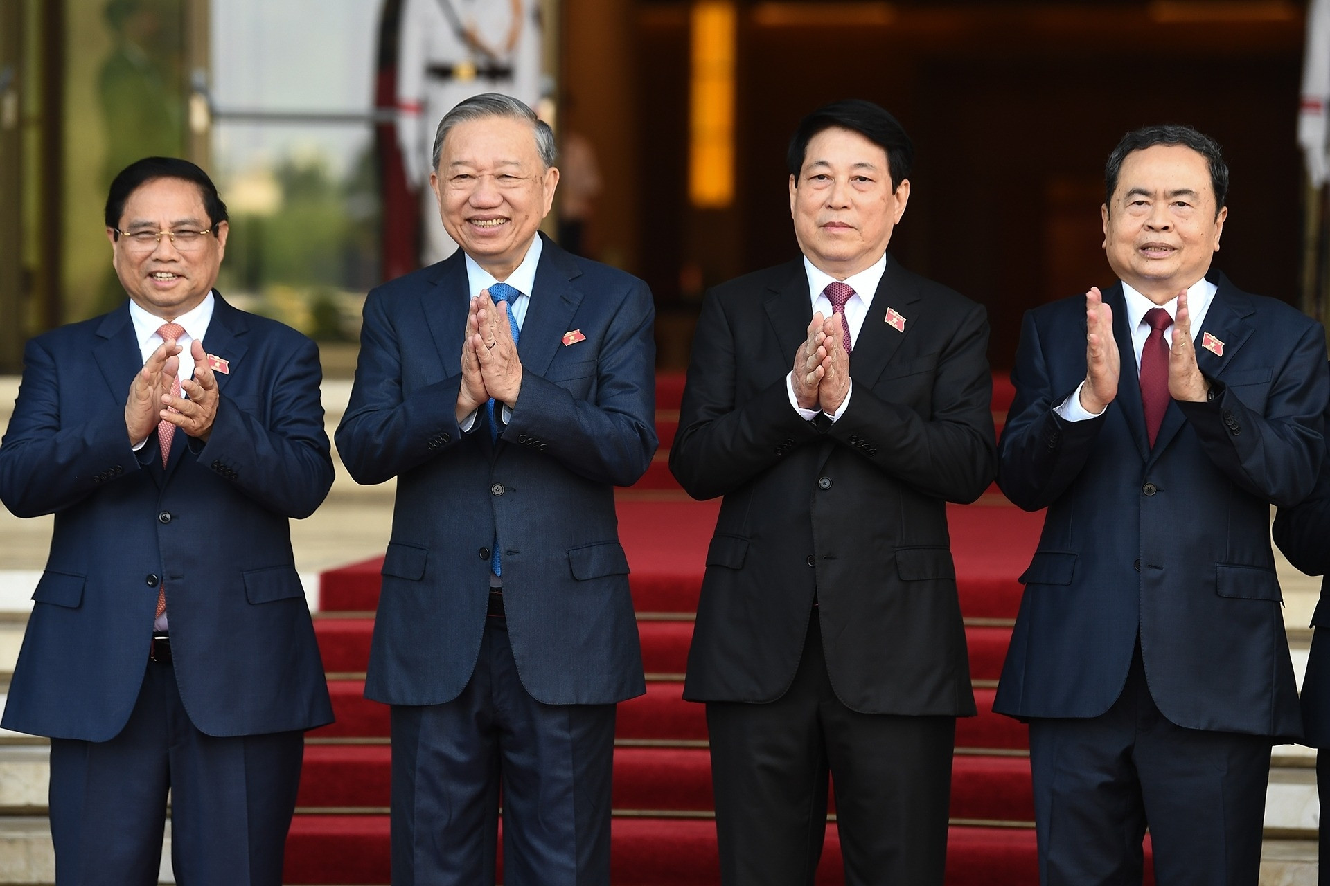 Cử tri đánh giá cao kết quả của cuộc cách mạng sắp xếp tổ chức bộ máy 4 Quốc hội họp kỳ cuối cùng của nhiệm kỳ, phê chuẩn, bầu một số chức danh lãnh đạo