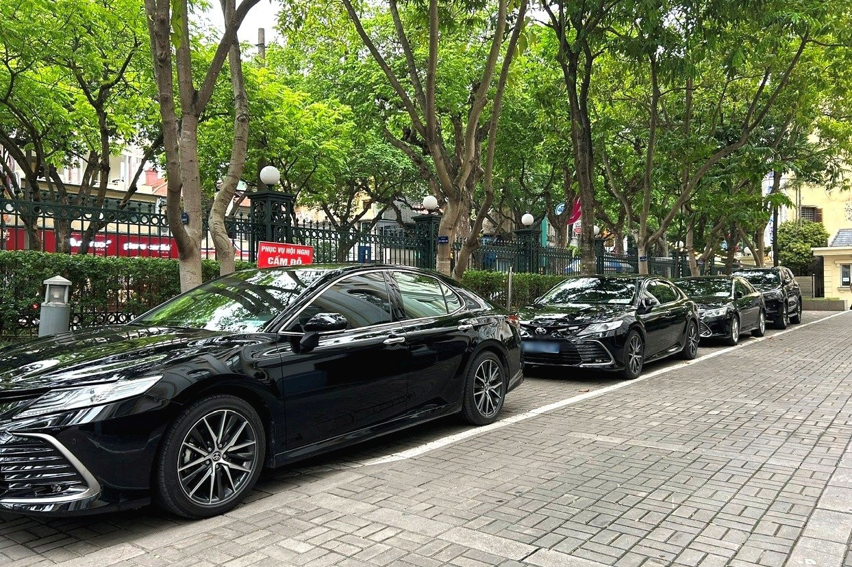 Giá vàng biến động, chuyên gia đưa ra lời khuyên để tránh thua lỗ 2 1761172624 870 Gia vang bien dong chuyen gia dua ra loi khuyen