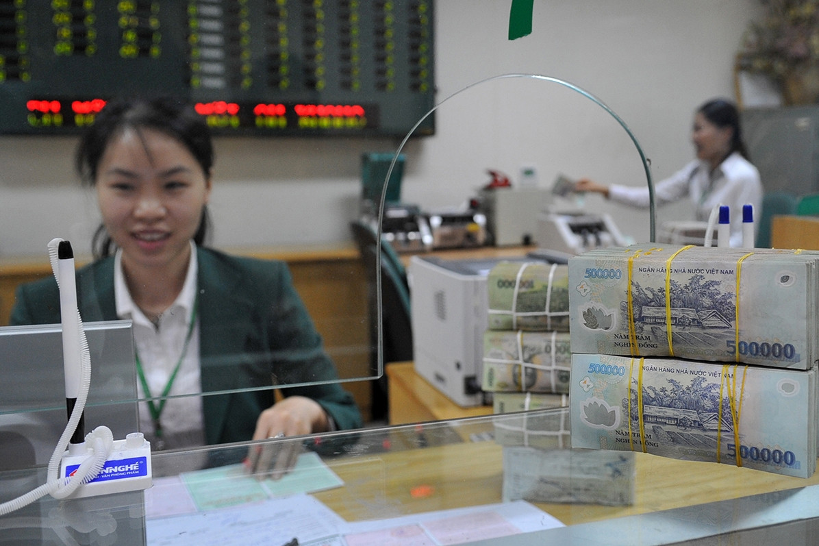 Giá dầu tăng hơn 30% trong 3 tuần, nỗi lo mới với kinh tế toàn cầu 2 Gia dau tang hon 30 trong 3 tuan noi lo