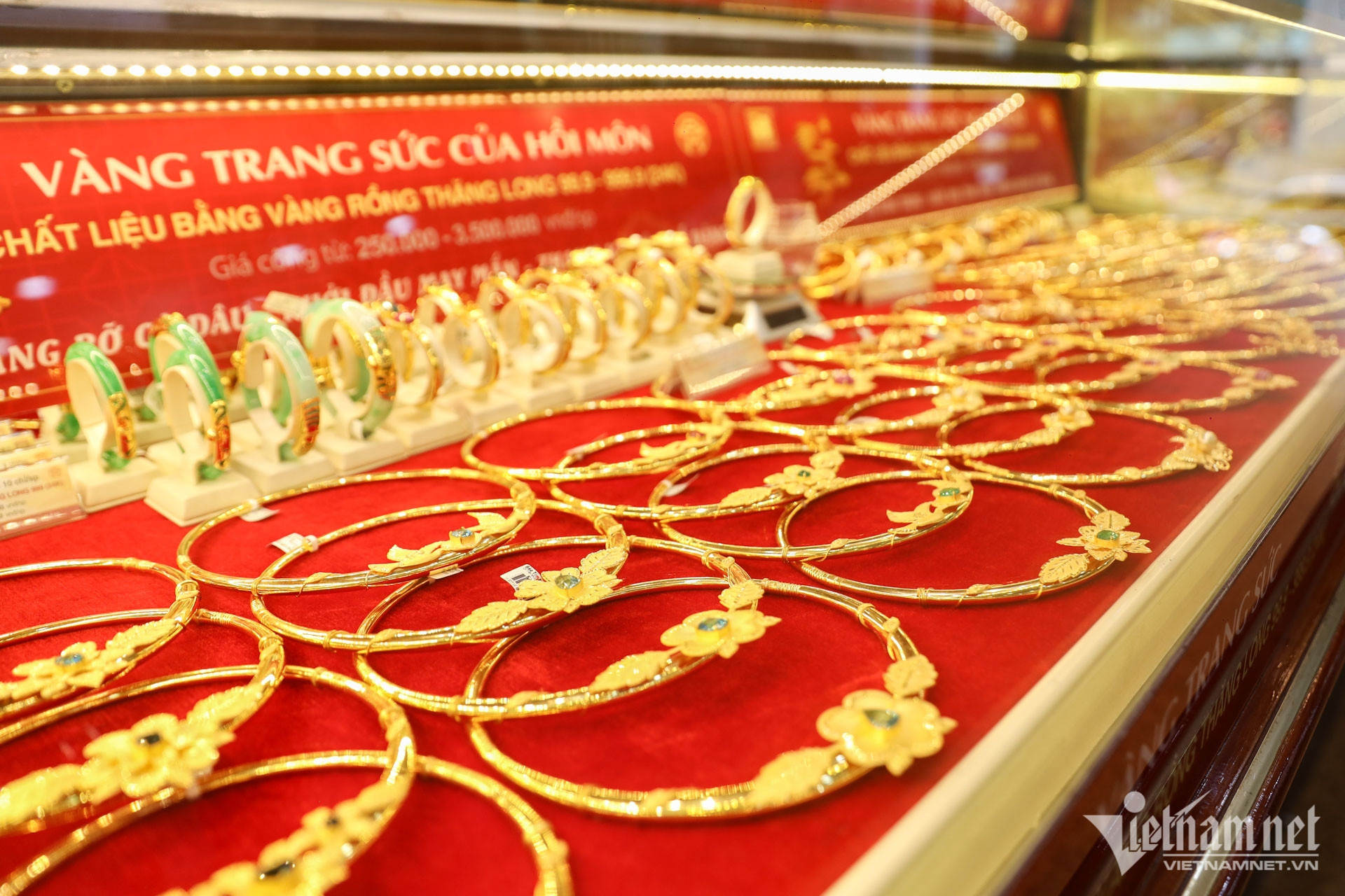 Gia vang hom nay 582026 bat tang SJC va vang
